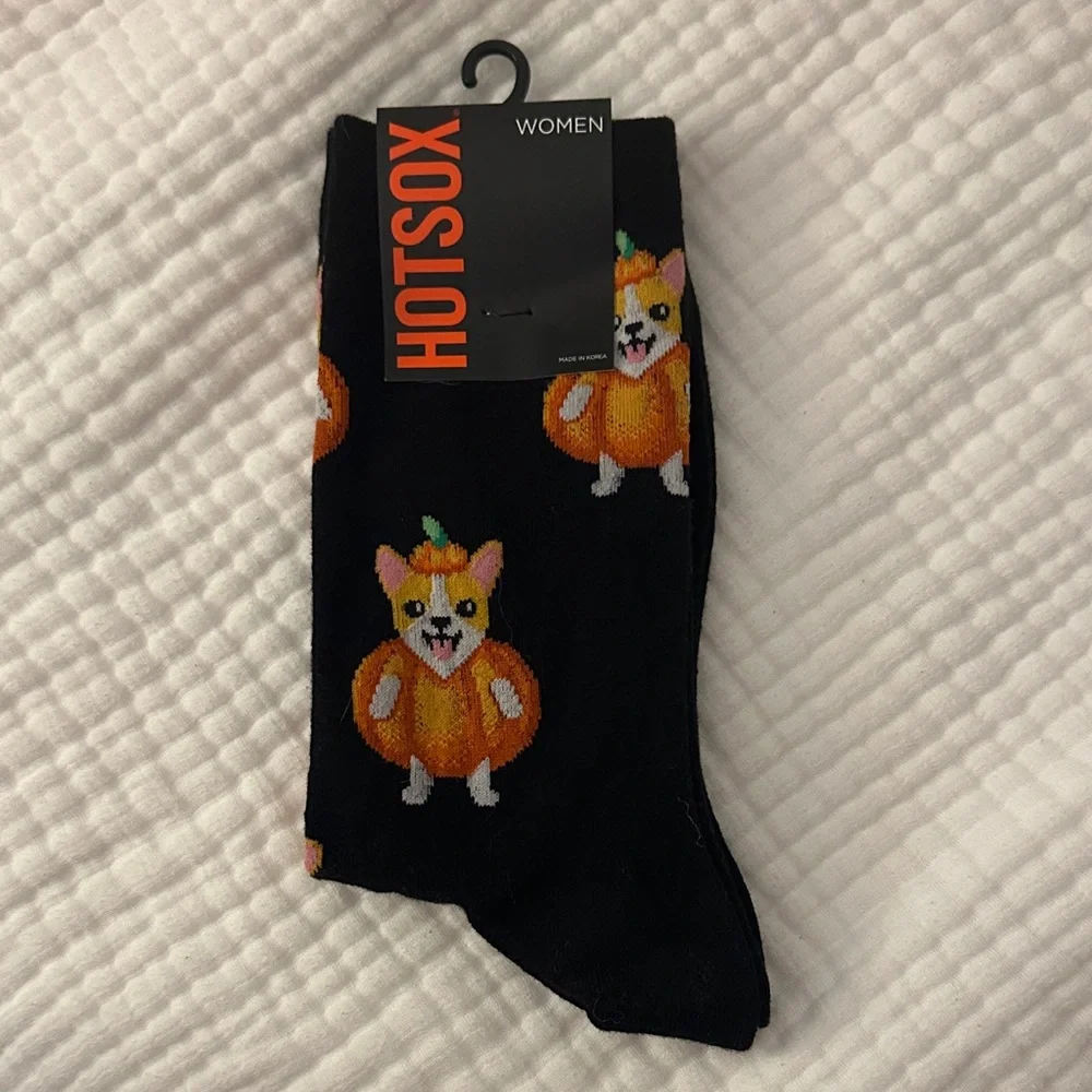 Hot Sox Black Socks with Corgi and Pumpkin Design - Picture 1 of 2
